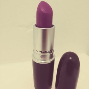 MAC Matte Lipstick Heroine A77